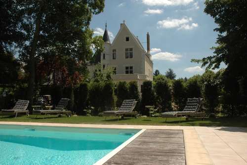 www.manoir-saint-thomas.com