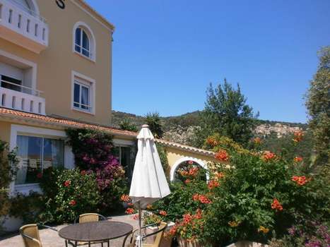 www.hotelparadis.fr