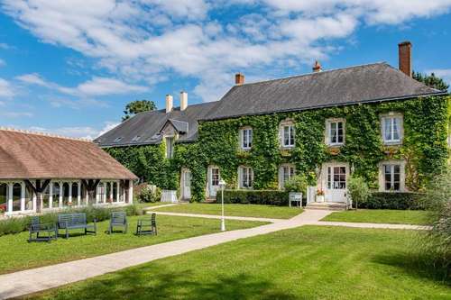 www.lefleurayhotel.com