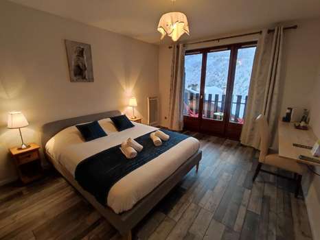 www.hotelpleinsoleil.com