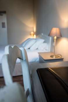 www.hotelsaintmaximin.com