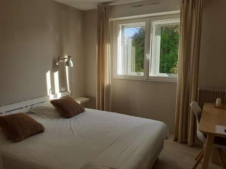 www.hotel-gwenva.fr