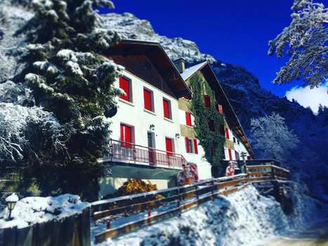 www.hotelaubonaccueil.com