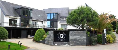 www.golfe-hotel.com