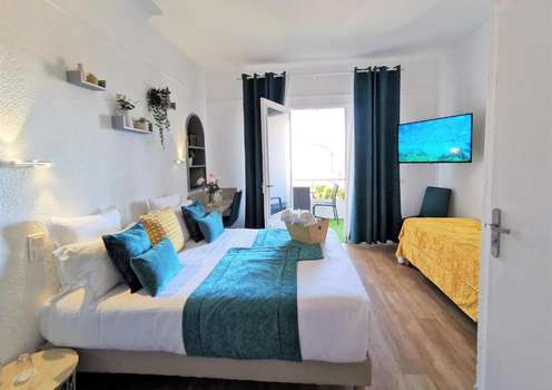 www.hotellavandou.com