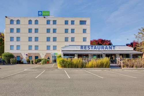 www.surehotel-bordeaux-lac.com