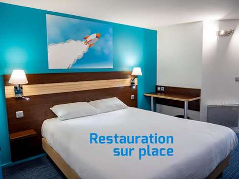www.hotel-lesmureaux.com