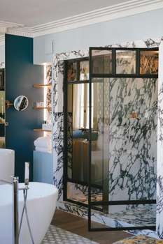 www.hotelsingulierbordeaux.com