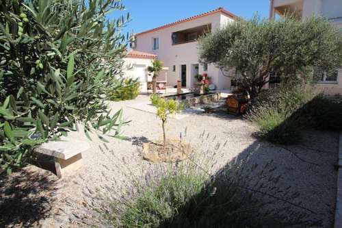 www.hotel-transhumance.fr