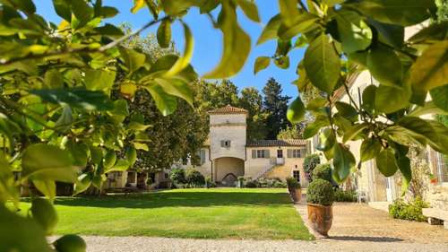 www.domaine-des-clos.com