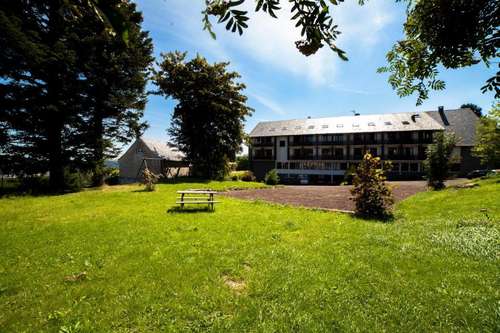 www.hotel-mouflons-besse.com