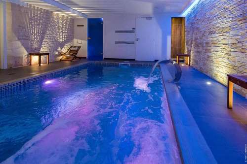 www.hotelfrancoispremier.fr