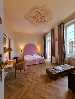 www.villaleopoldine.com