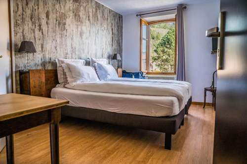 www.hotelauvieuxmoulin.net
