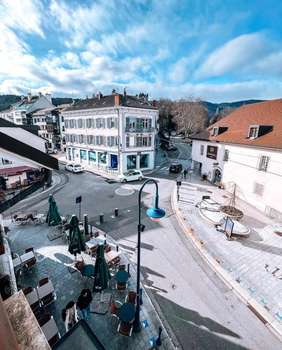 www.hotel-le-divona.com