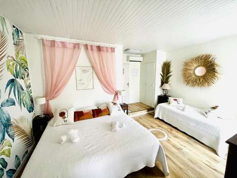 www.hotel-provence-tarascon.com