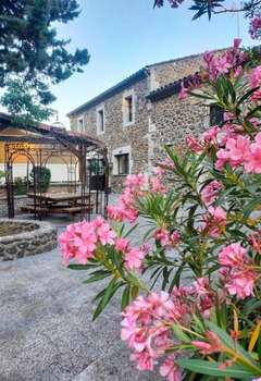 www.domaine-cros-auzon.com