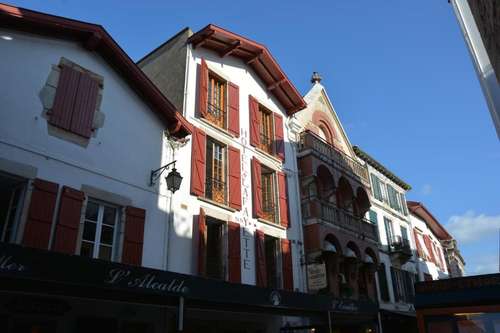 www.hotel-txoko.com