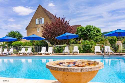 www.relaisdes5chateaux.com