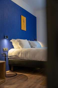 www.paxhotel.com