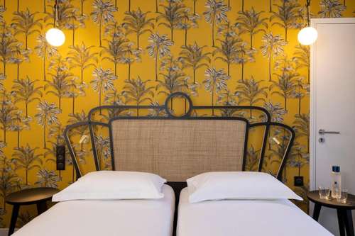 www.hoteldesuezparis.com