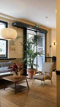 www.paris-hotel-desarts.com