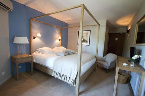 www.hotel-santa-maria.com