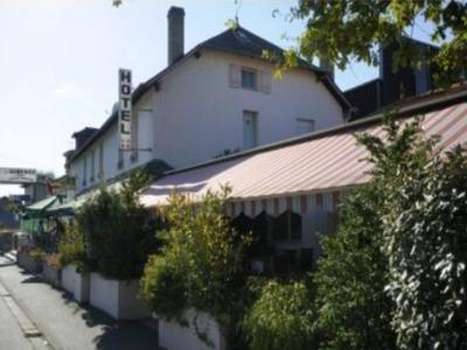 www.auberge-des-vieux-chenes.com