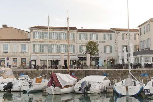 www.iledere-hot-port.com