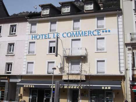 www.hotel-le-commerce.net