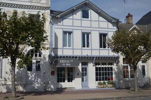 www.hotel-lepatio.fr