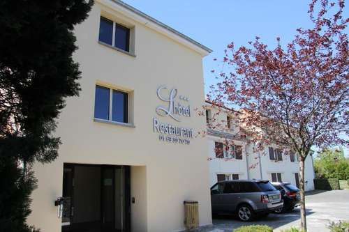 www.lhotelrestaurantverrieres.fr