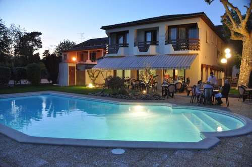 www.letapegasconne-hotel.com