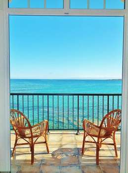 www.hotelalgajola.com