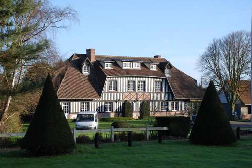 www.hotels-treport.com