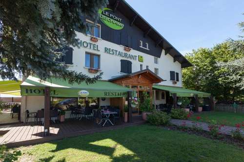 www.hotel-restaurant-voiron.fr