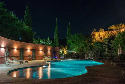 www.hostellerie-pennafort.com