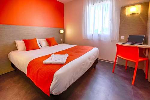 www.hotel-formuleclub.com