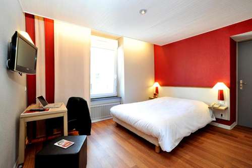www.allworldhotel.com