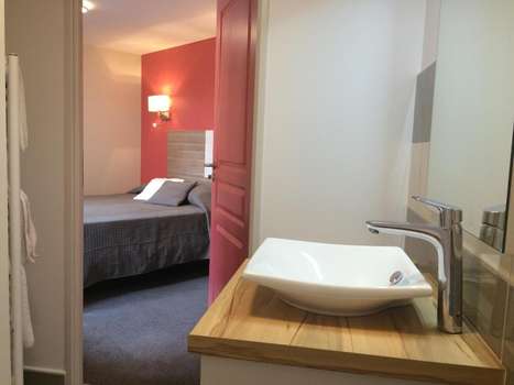 www.auberge-duchevalblanc.fr