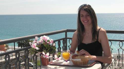 www.hotelmagnan-nice.com