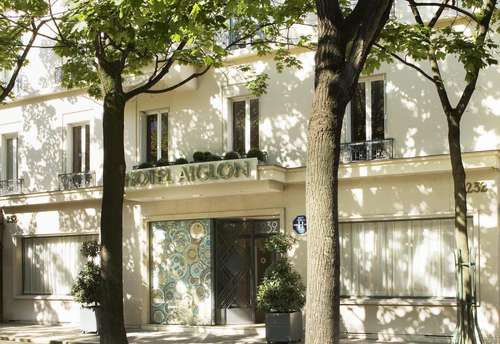 www.paris-hotel-aiglon.com