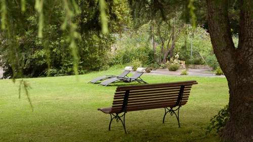 www.hotel-lebranhoc.com