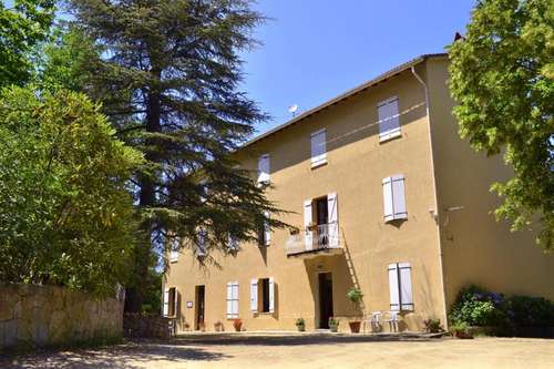 www.hotelbocognano.com