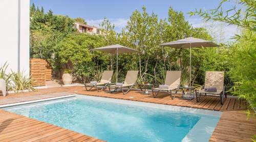 www.hotelrossi-sartene.com