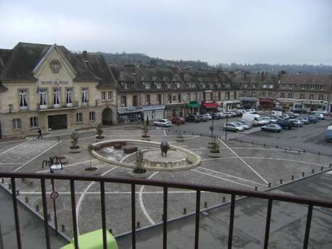www.hotel-soleildor-vimoutiers.fr