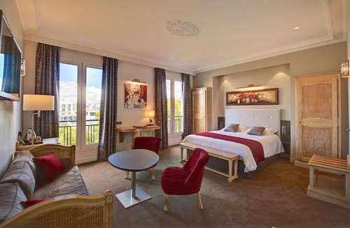 www.midi-hotel-paris.com