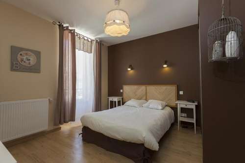 www.hoteldesalpesoisans.com