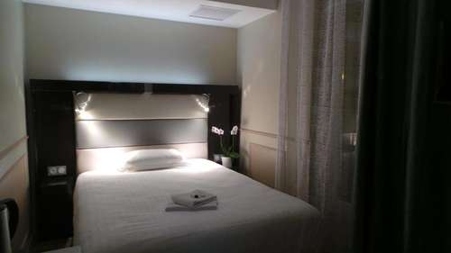 www.hoteldistrictrepublique.com