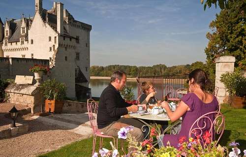 www.hotel-lebussy.fr